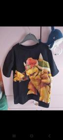 T shirt H&M mario 6/8 ans