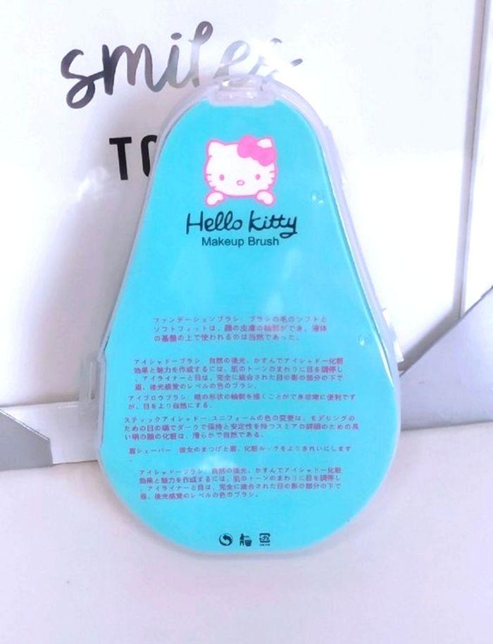 Lot de 5 pinceaux bleu de maquillage, Kawaii, Hello Kitty. Neuf - photo numéro 5