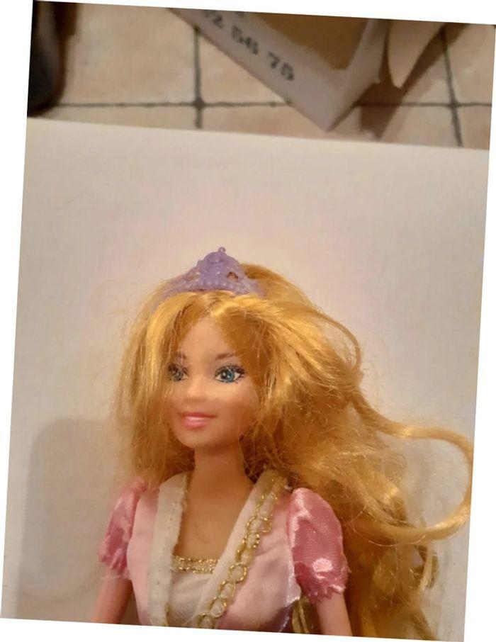 Poupée barbie - photo numéro 3