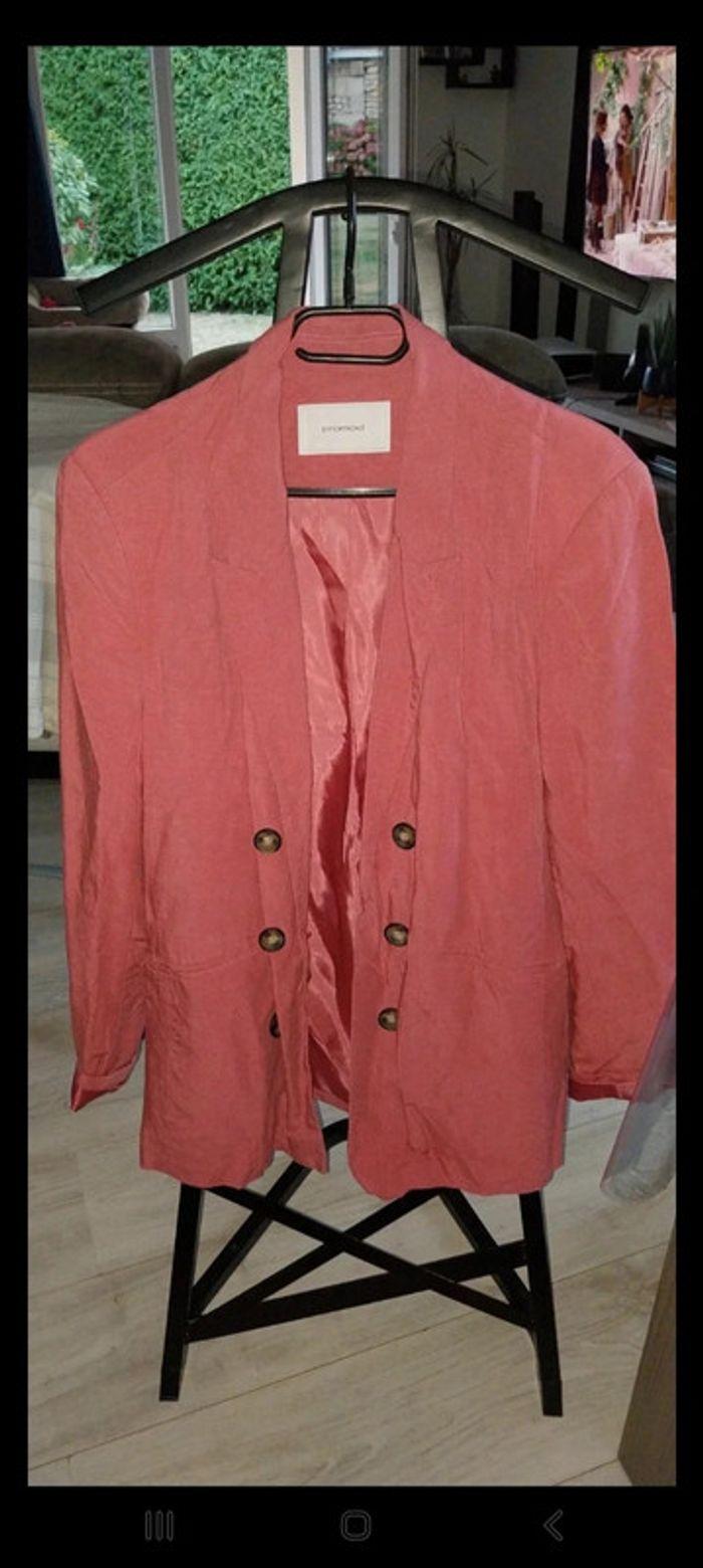 Blazer Promod en lin couleur rose. Taille 44/46 mais étiquette coupée - photo numéro 1