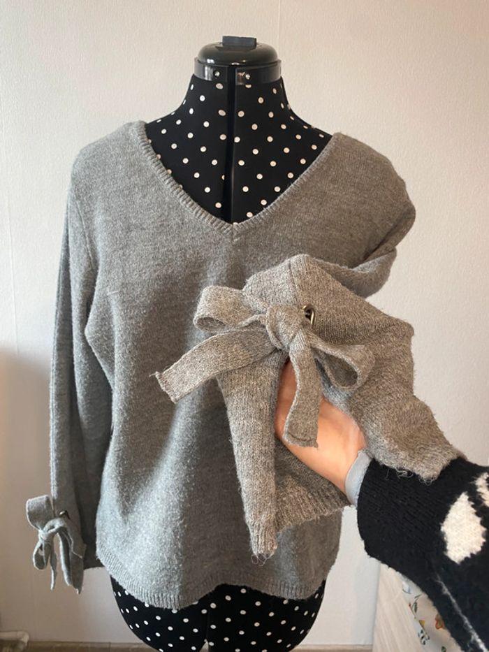 Pull col V avec noeud gris Bréal taille L/ 40 - photo numéro 4