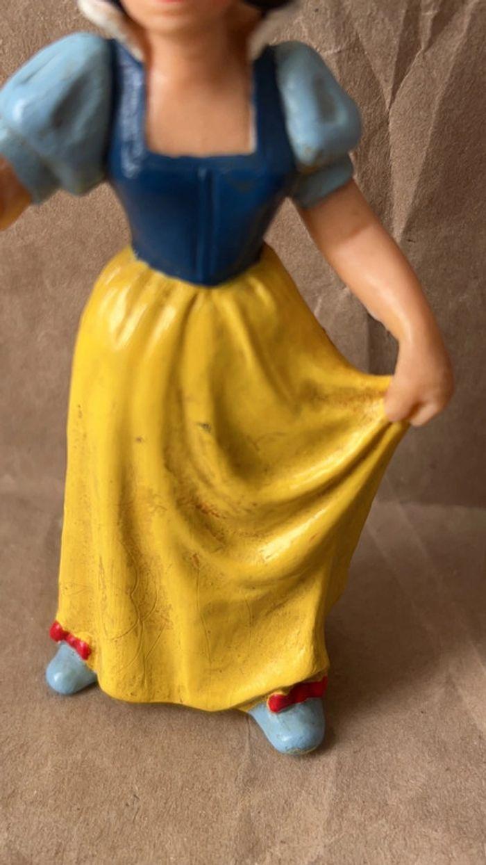 Bullyland - Figurine vintage Blanche neige 9cm - photo numéro 7