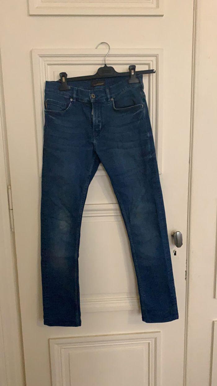 Jean homme Zara, taille 38, coupe Slim - photo numéro 1