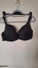 Soutien gorge gris foncé