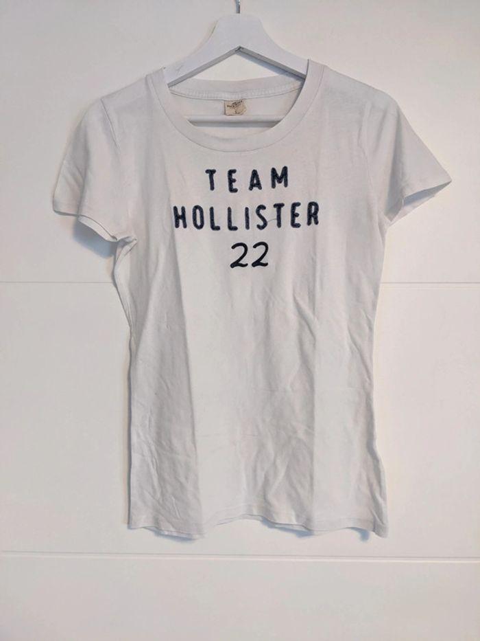 Tee shirt Hollister Femme - photo numéro 1