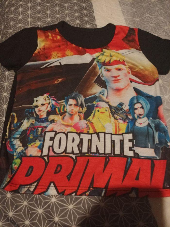 T-shirt fortnite 4 ans - photo numéro 1