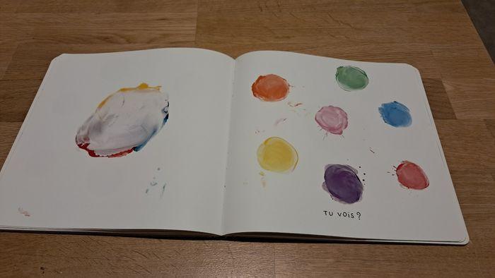 Livre des couleurs - photo numéro 2