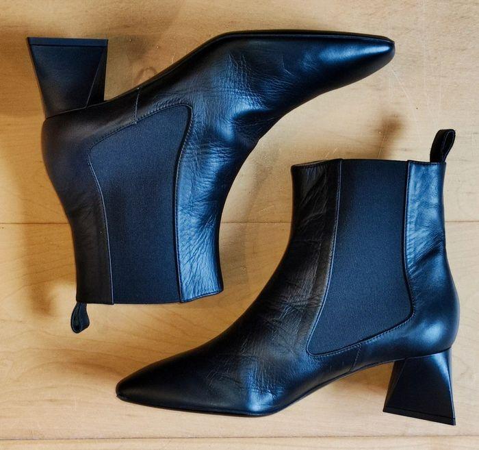 Bottines en cuir noir, Pollini, neuves, t.41 ref.SA24105C1FTC0000 - photo numéro 2