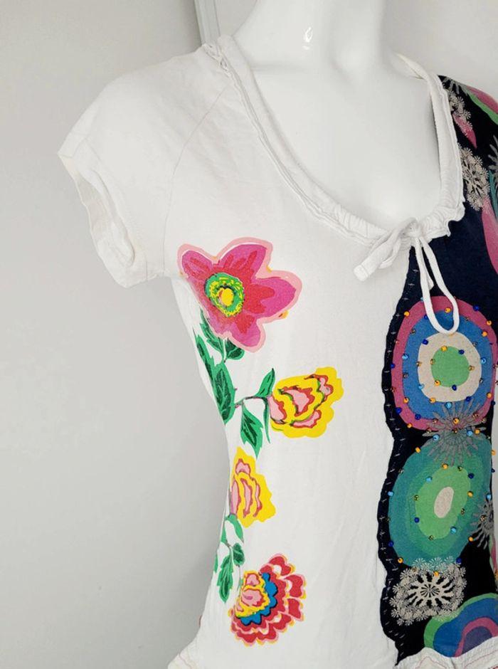 Joli T-shirt Desigual 36/38 - photo numéro 3