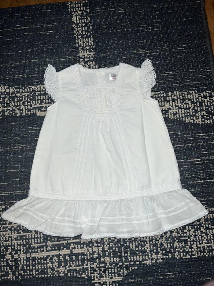 Robe bébé Zara 6-9m - photo numéro 1