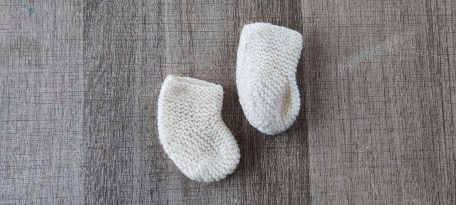 Chaussette blanc crème pour bébé taille 1 mois