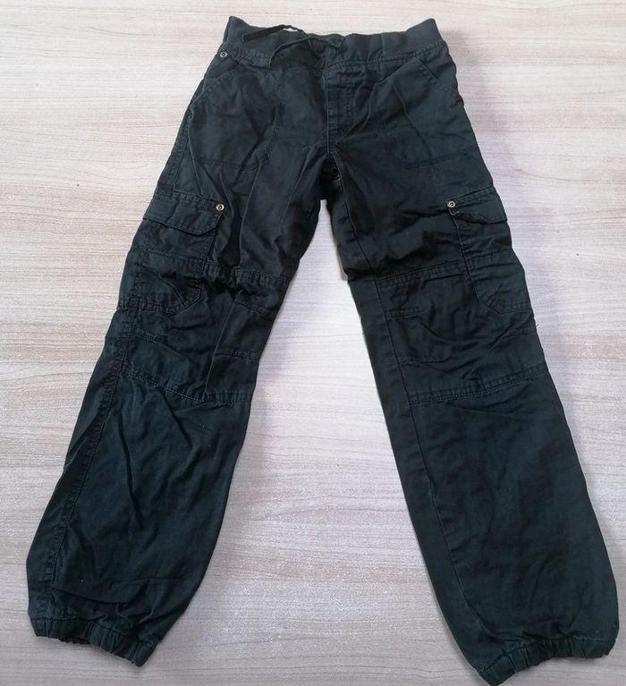 Pantalon cargo 8 ans - photo numéro 2