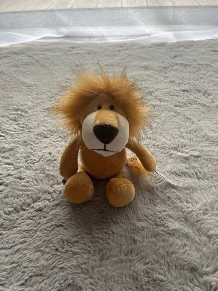 Peluche lion à accrocher - photo numéro 1