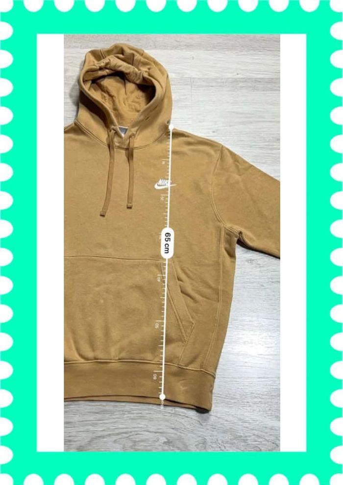 👕 Sweat à capuche Nike logo brodé Doré Taille S 👕 - photo numéro 3