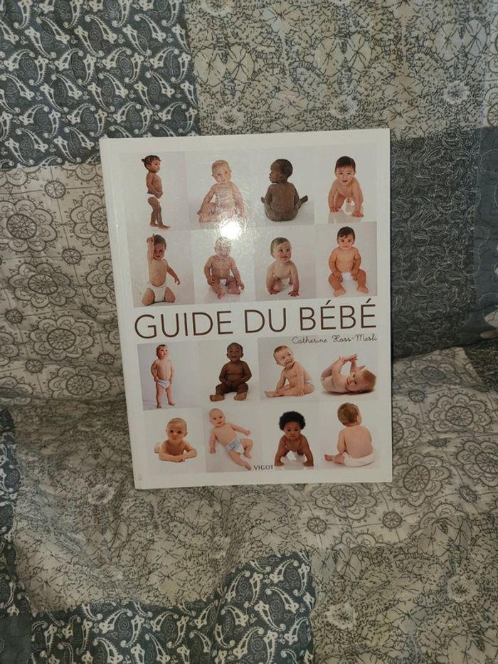 Livre guide du bébé - photo numéro 1