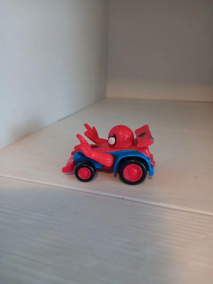 Voiture spiderman maisto - photo numéro 3