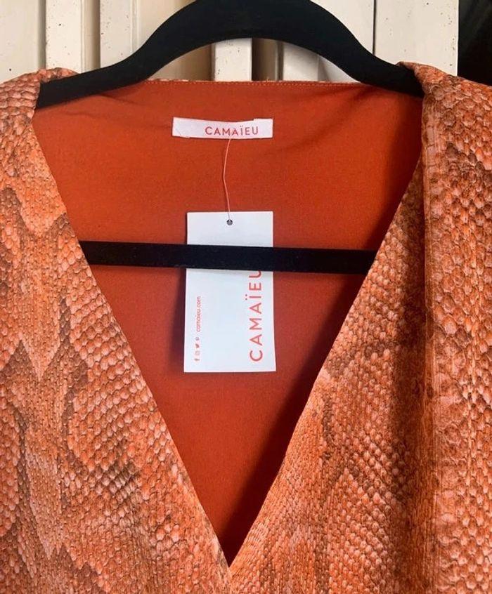 Robe imprimée python orange Camaieu taille 44 - photo numéro 2