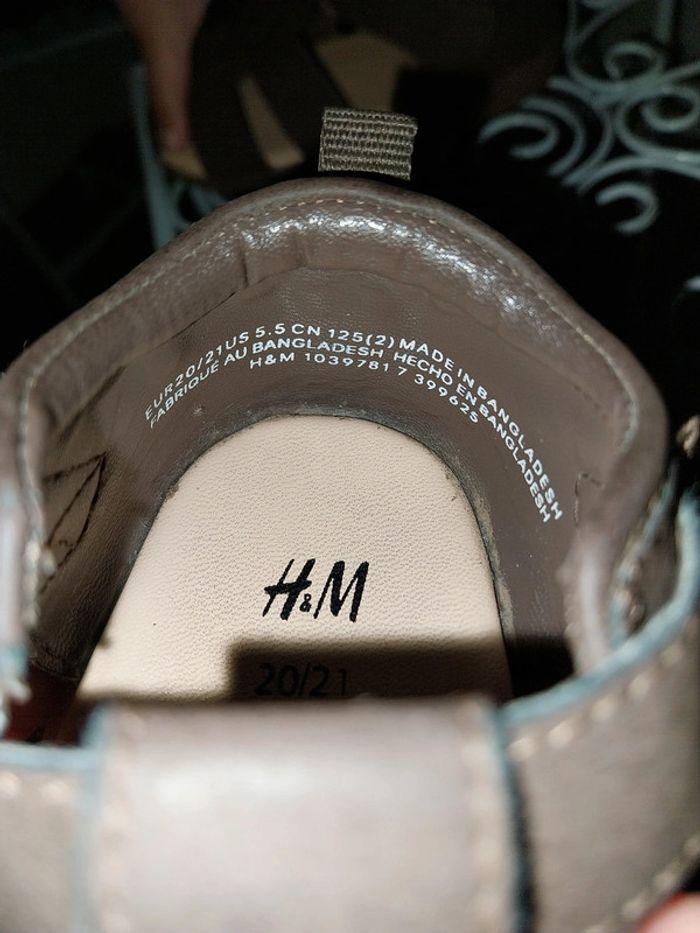 Paire de sandales garçon H&M Pointure 20/21 comme neuves - photo numéro 13