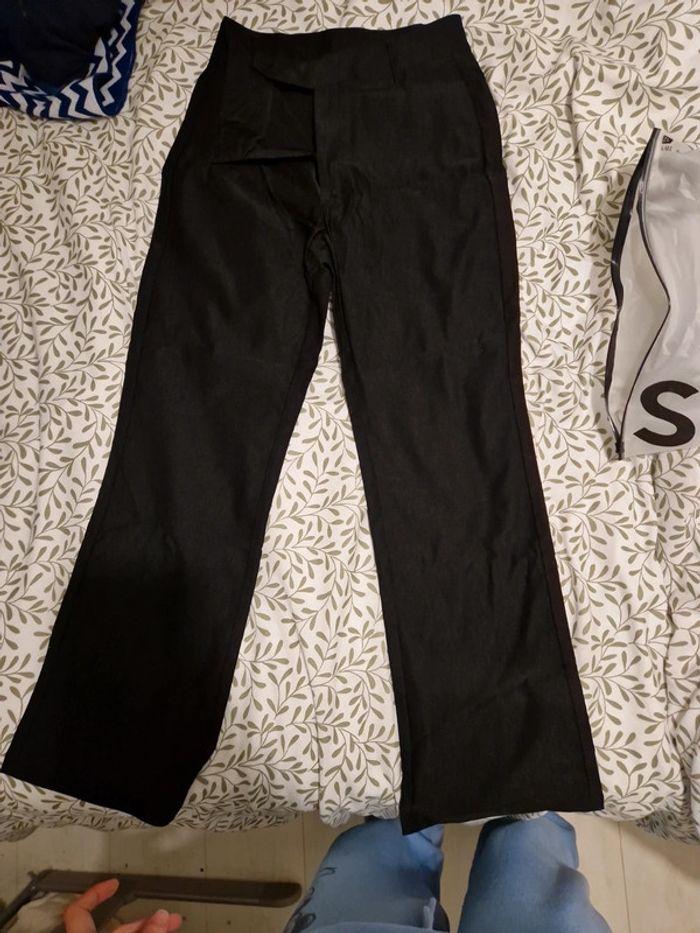 Pantalon noir shein neuf - photo numéro 1