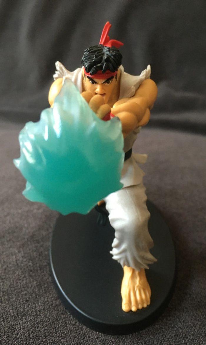 Street Fighter - Figurine Ryu n°1 - Statuette de collection - Éditions Altaya - photo numéro 3