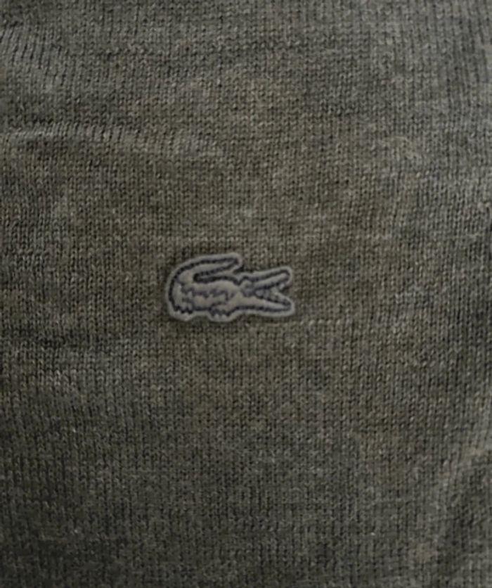 Pull homme Lacoste en laine col V gris pure laine vierge - photo numéro 2