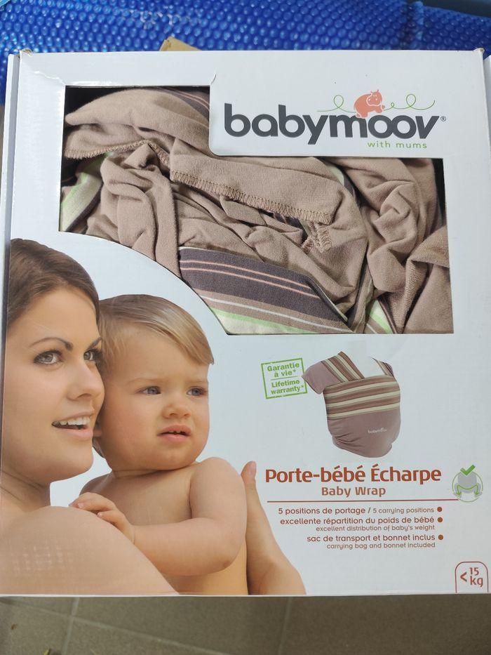 Porte bébé - photo numéro 1