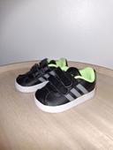 Basket Adidas pointure 19