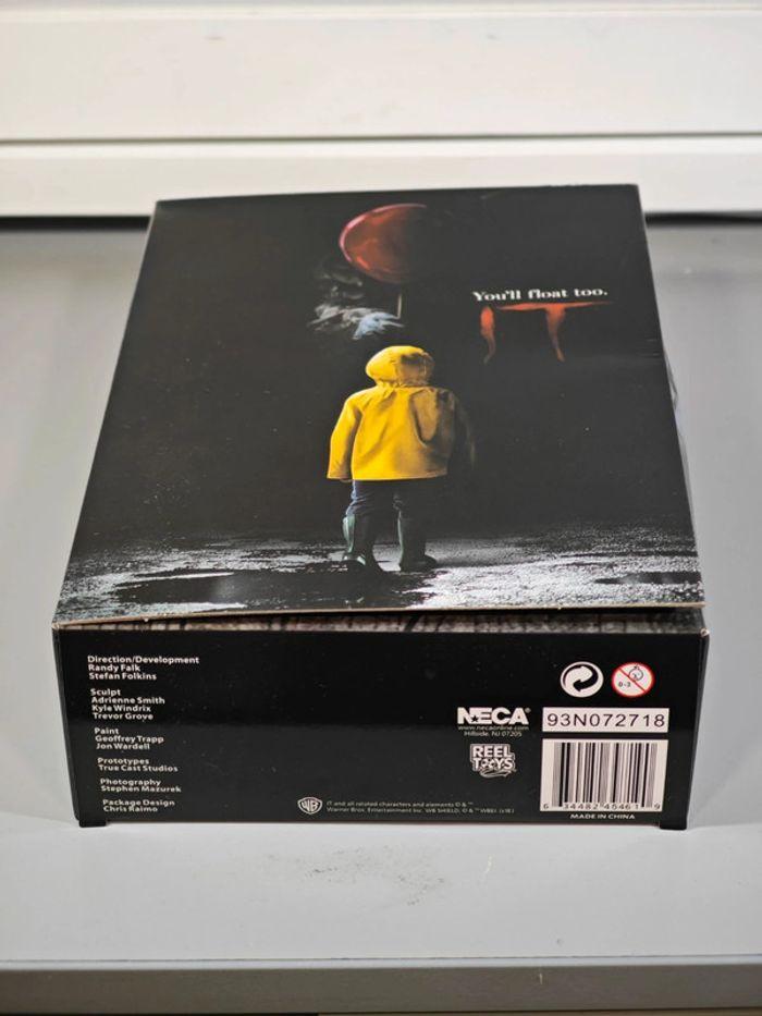 Figurine IT / Ça : Pennywise/ Gripsou 19cm neuve avec boîte - photo numéro 6