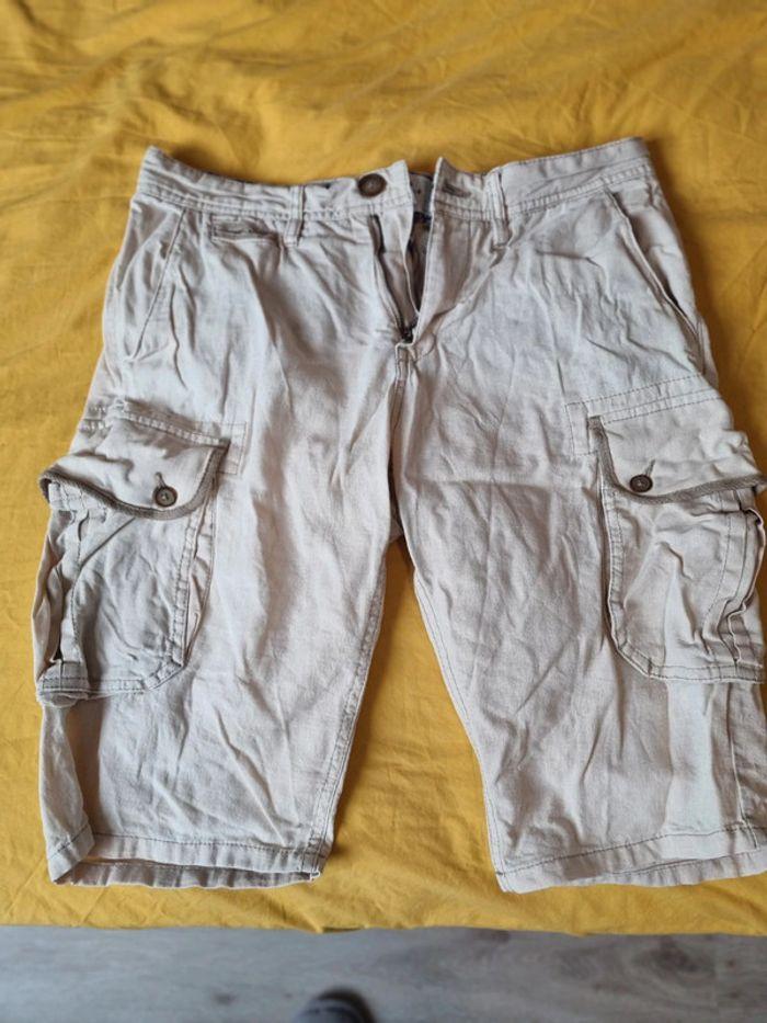 Short Celio beige taille 40 - photo numéro 1