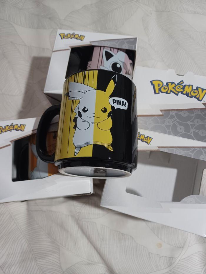 Lot de 3 mugs  pokemon neuve - photo numéro 3