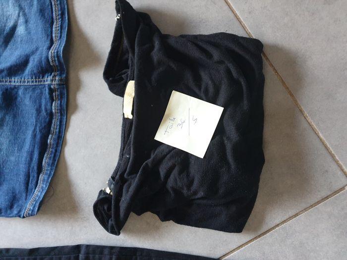 Lot vêtements maternité grossesse taille 36 pantalon jupe - photo numéro 2