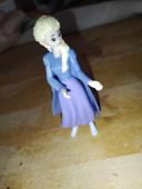 Figurine reine des neige