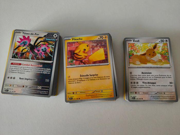 Lot de 153 cartes Pokemon communes - photo numéro 1