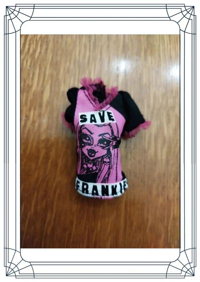 Monster High Save Frankie Draculaura t-shirt - photo numéro 3