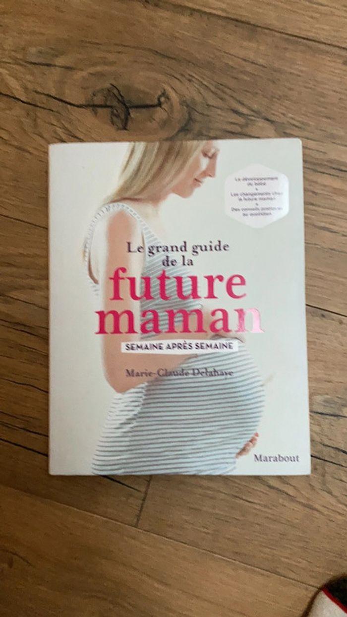 Le grand guide de la future maman édition 2015 - photo numéro 1