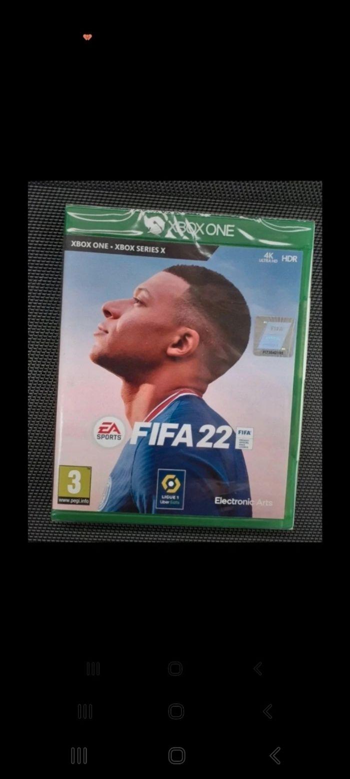 Jeux  xbox one / xbox serie X  FIFA 22 Neuf sous emballage - photo numéro 1