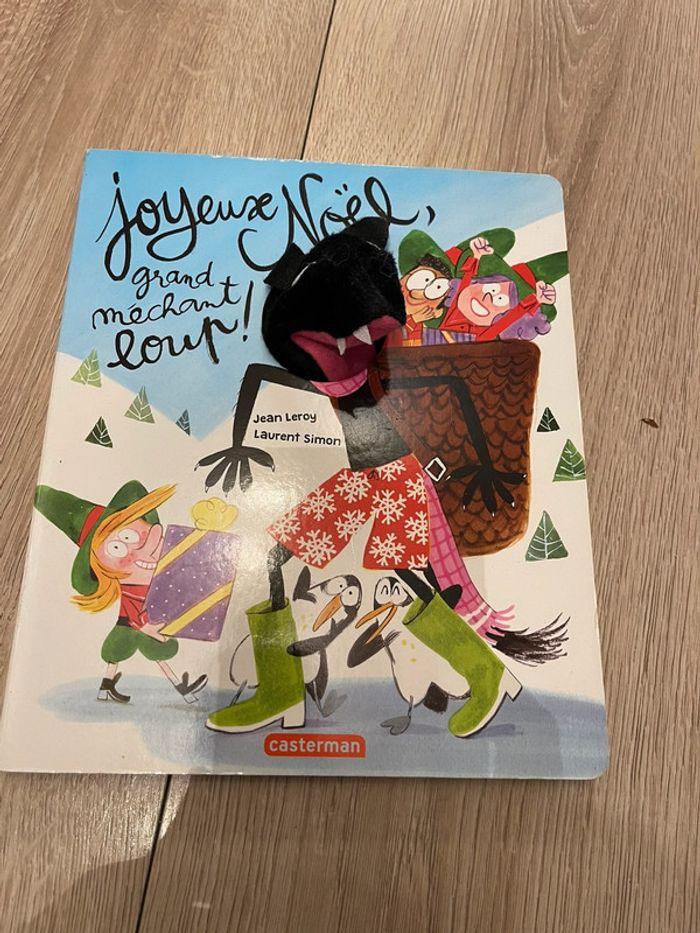 Joyeux Noël grand méchant loup - livre peluche drôle - comme neuf - photo numéro 1