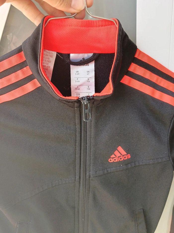 🙋🏼‍♀️veste adidas très bon état général - photo numéro 3