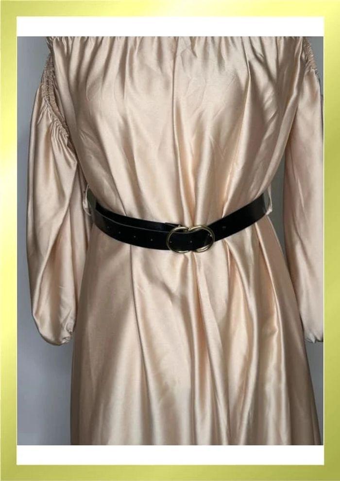 Robe longue satinée avec ceinture - photo numéro 3