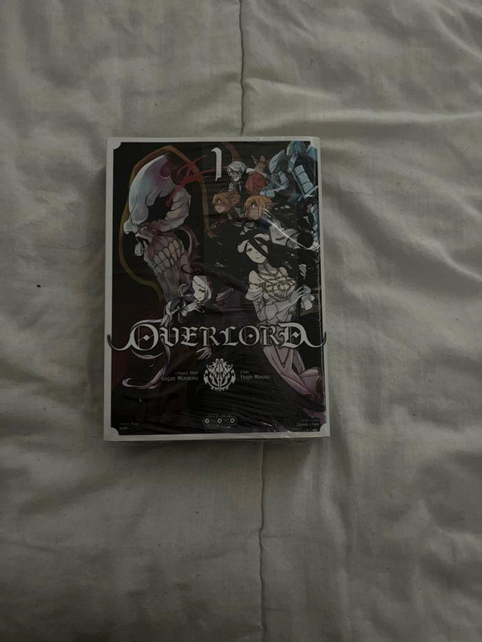 Lot 3 tomes Overlord neuf - photo numéro 1