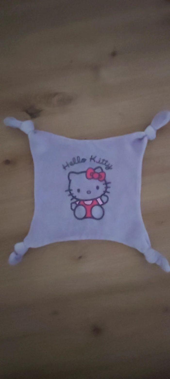 Doudou plat Hello Kitty - photo numéro 3