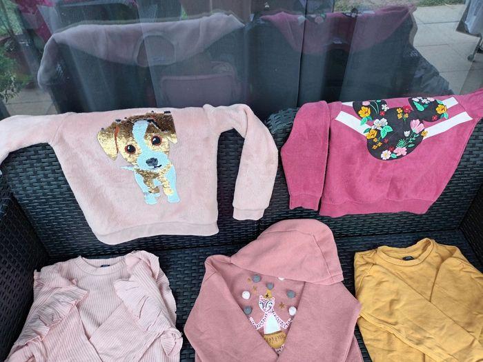 Lot de vêtements fille 8 ans (41 articles) - photo numéro 5