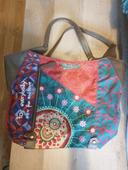 Sac Desigual marron et rouge