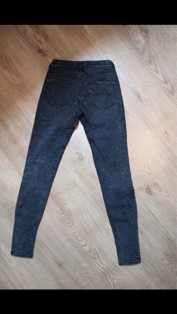 Jean skinny noir Bershka - photo numéro 2