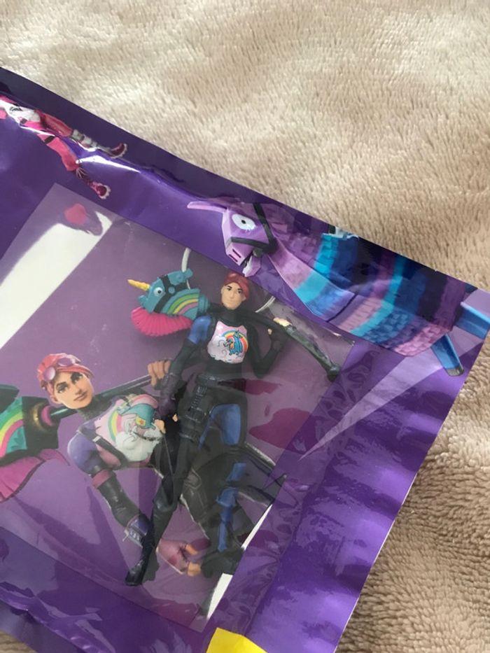 Figurine fornite le lot - photo numéro 7