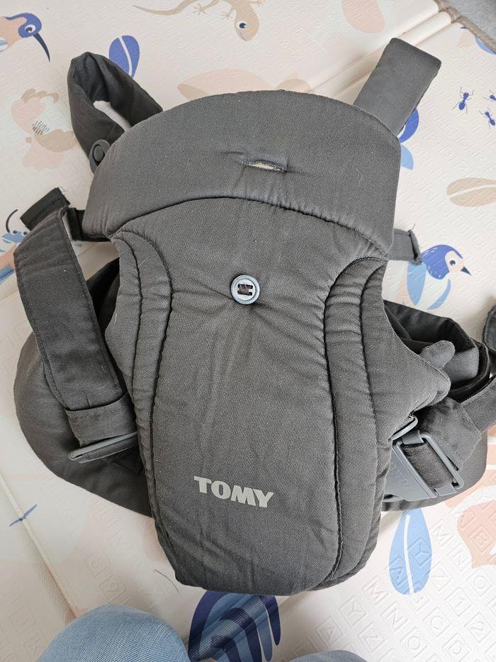 Porte bébé tomy - photo numéro 1