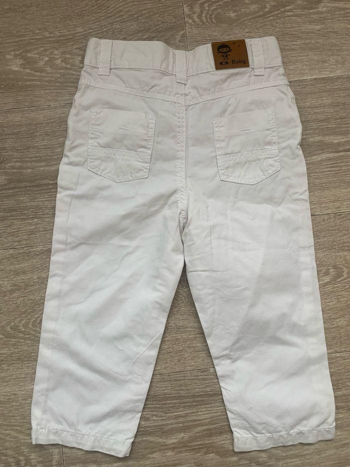 Pantalon blanc 23 mois - photo numéro 2