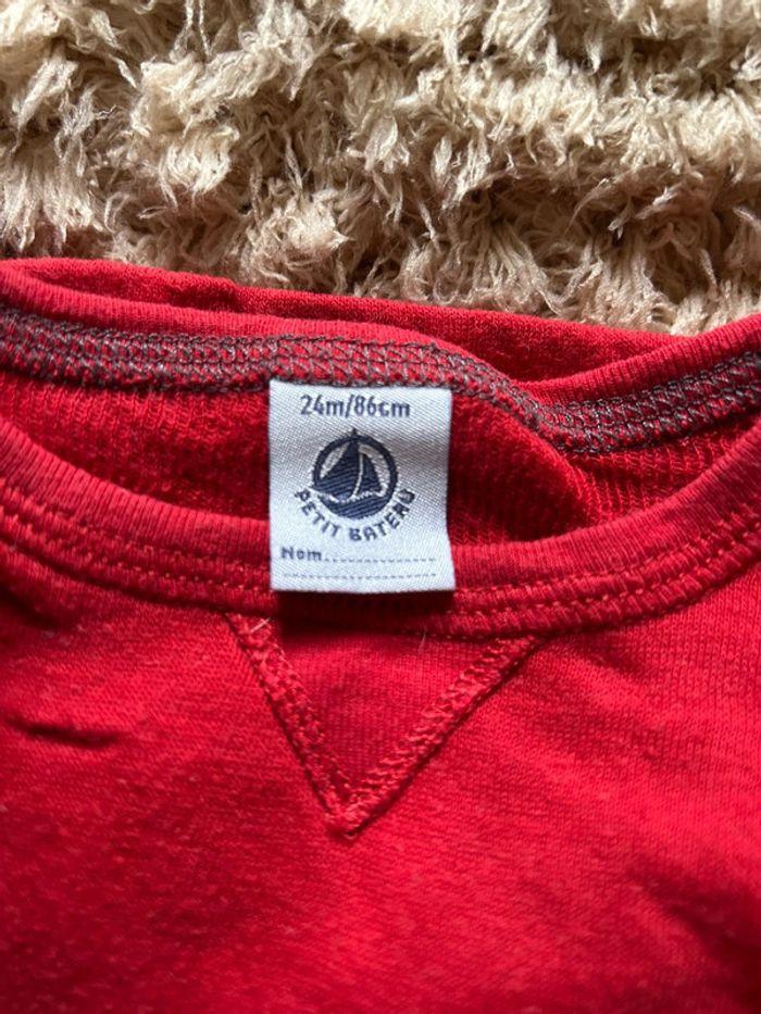 T-shirt à manches longues rouge petit bateau taille 24 M - photo numéro 5