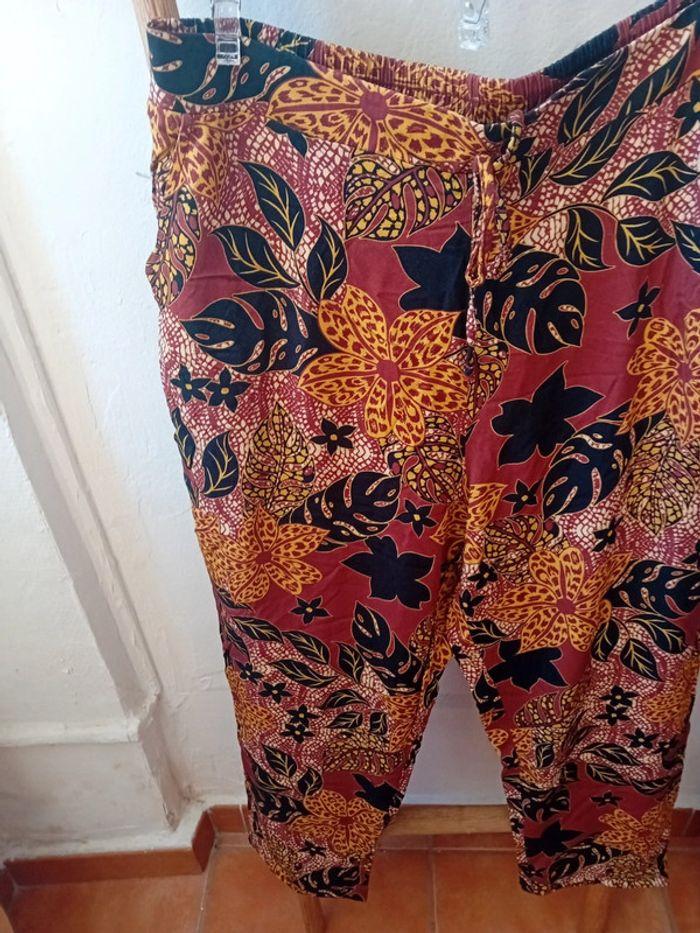 Pantalon femme taille 44/46 - photo numéro 2