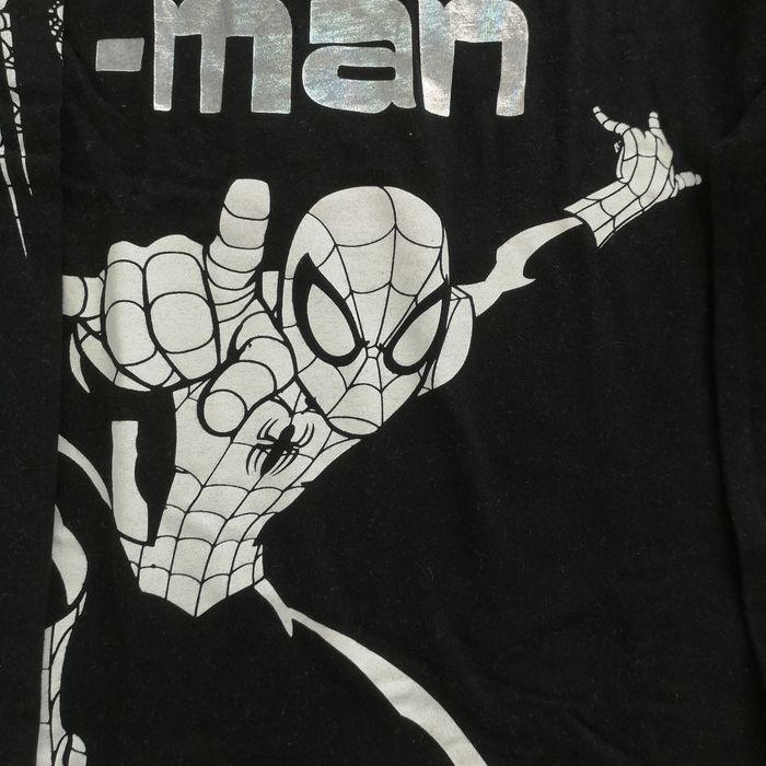 T shirt manches longues spiderman 8 ans - photo numéro 1